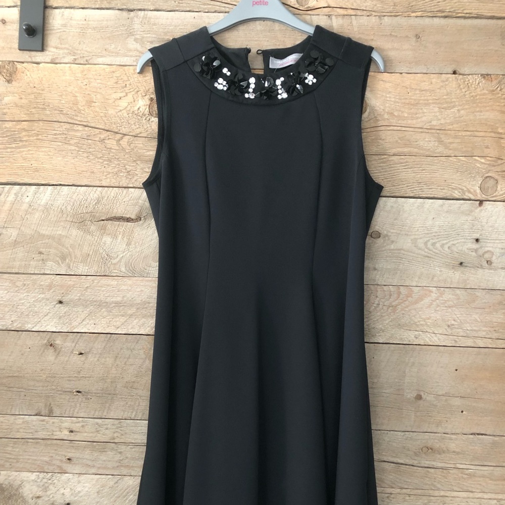 Dorothy Perkins Petite Sleeveless Black Dress 8